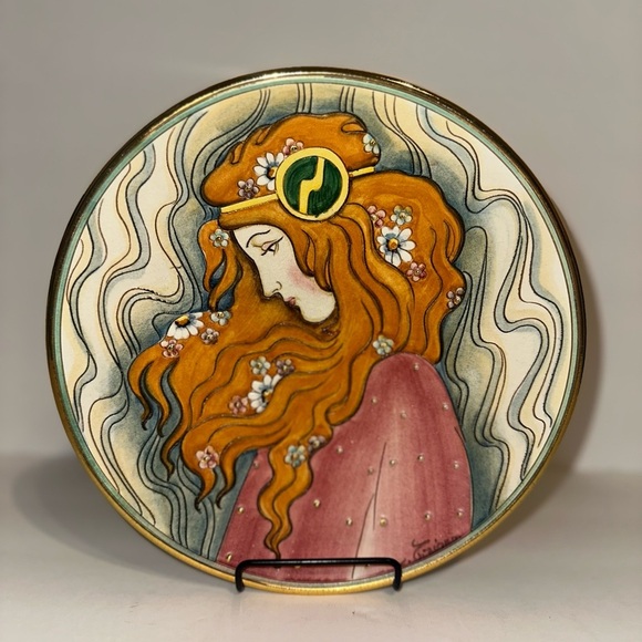 Veneto Flair La Belle Femme Series Lily Plate V Tiziano Hand Painted Italy #5034 - Picture 1 of 4